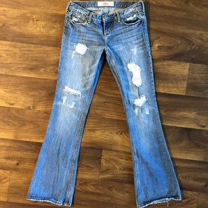 Like New Distressed Hollister Jeans
